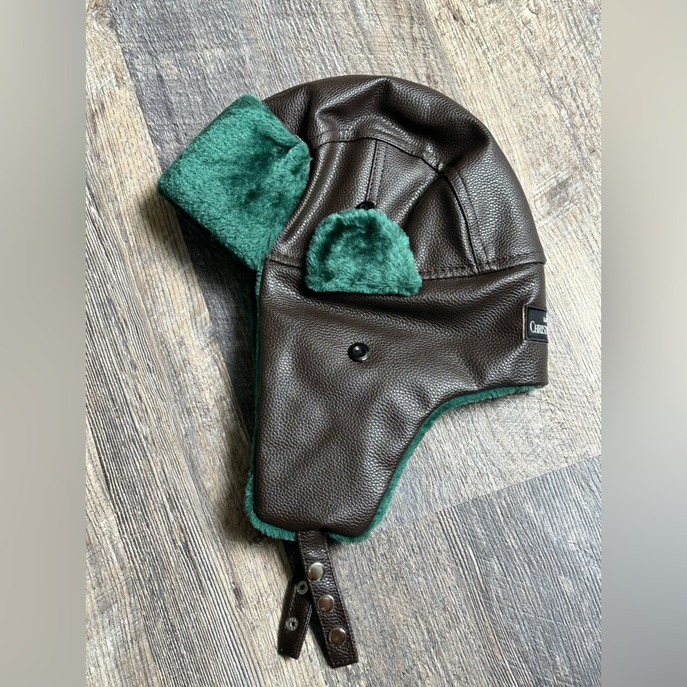 Men’s National Lampoon's Christmas Vacation Cousin Eddie Trapper Faux Hat.